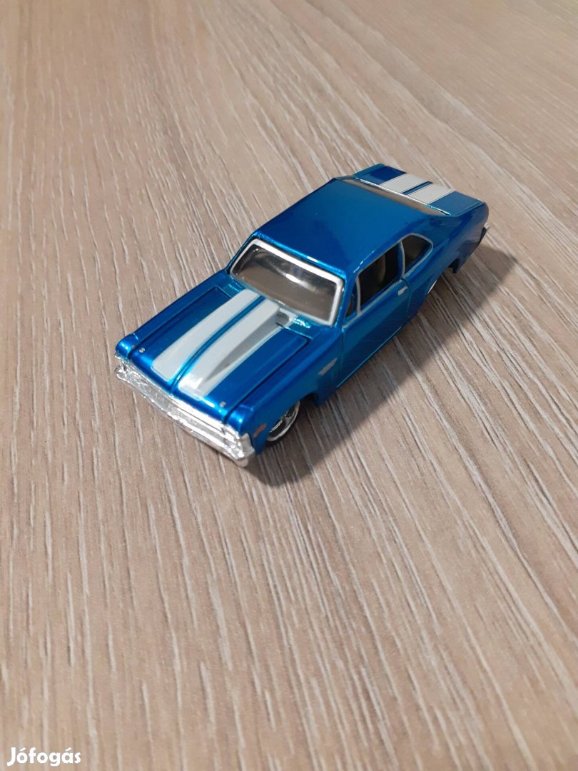 1;64 Chevrolet Nova 1970 Maisto modell autó