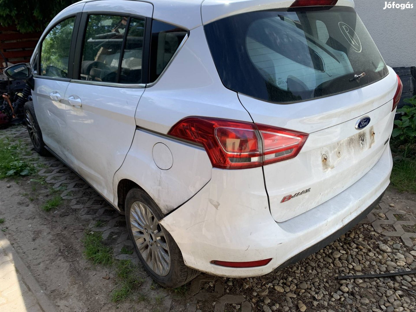 1.6 tdci hdi  Ford B-max bontott alkatrészek bontás  