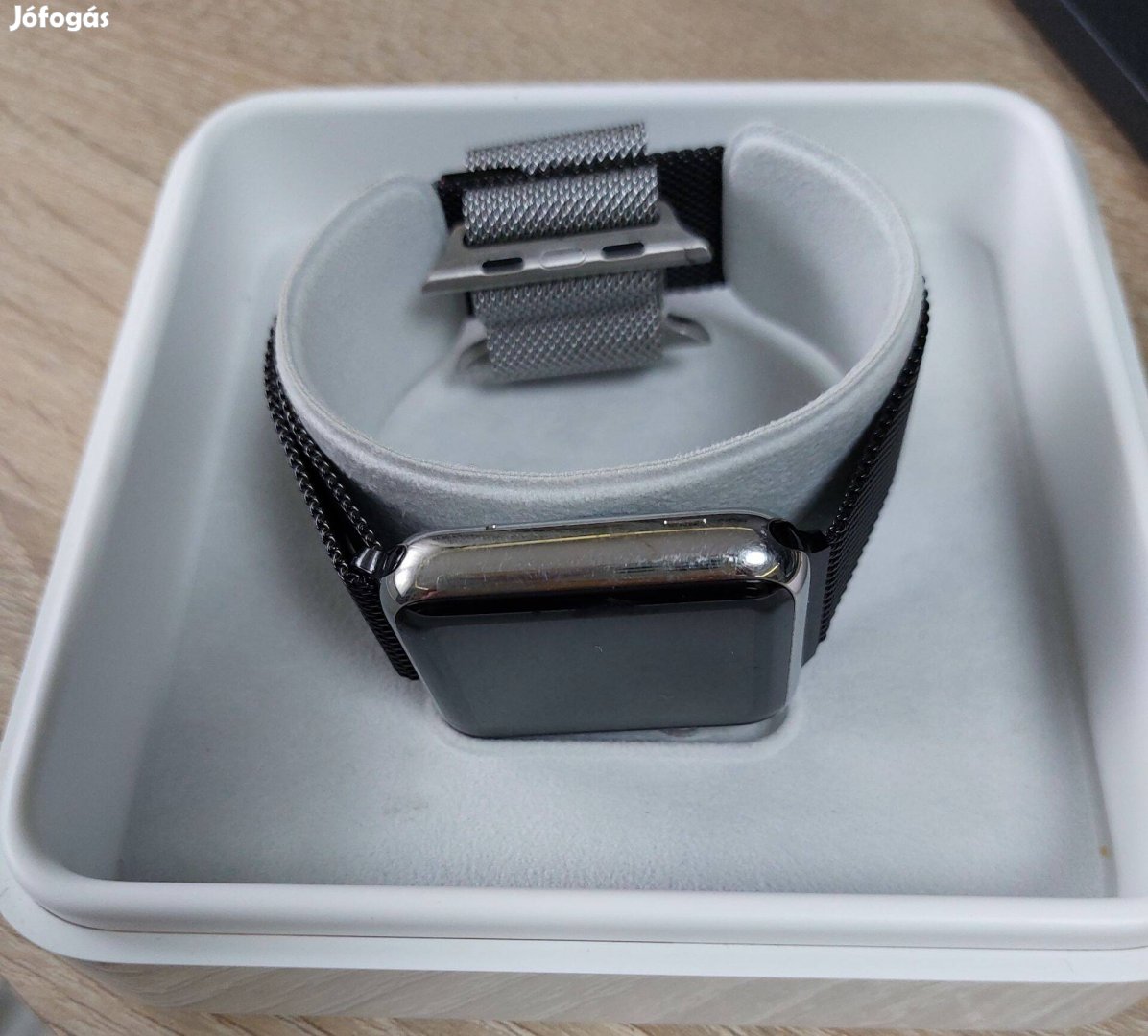 1. generációs Apple Watch használt A1554