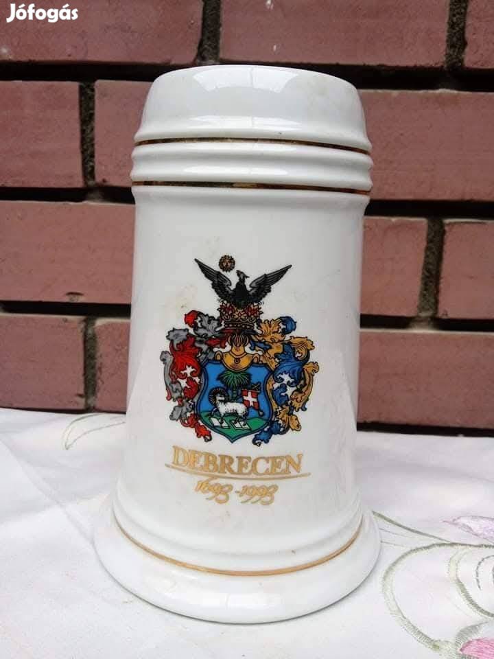 1 db 0,5 literes Hollóházi porcelán söröskorsó