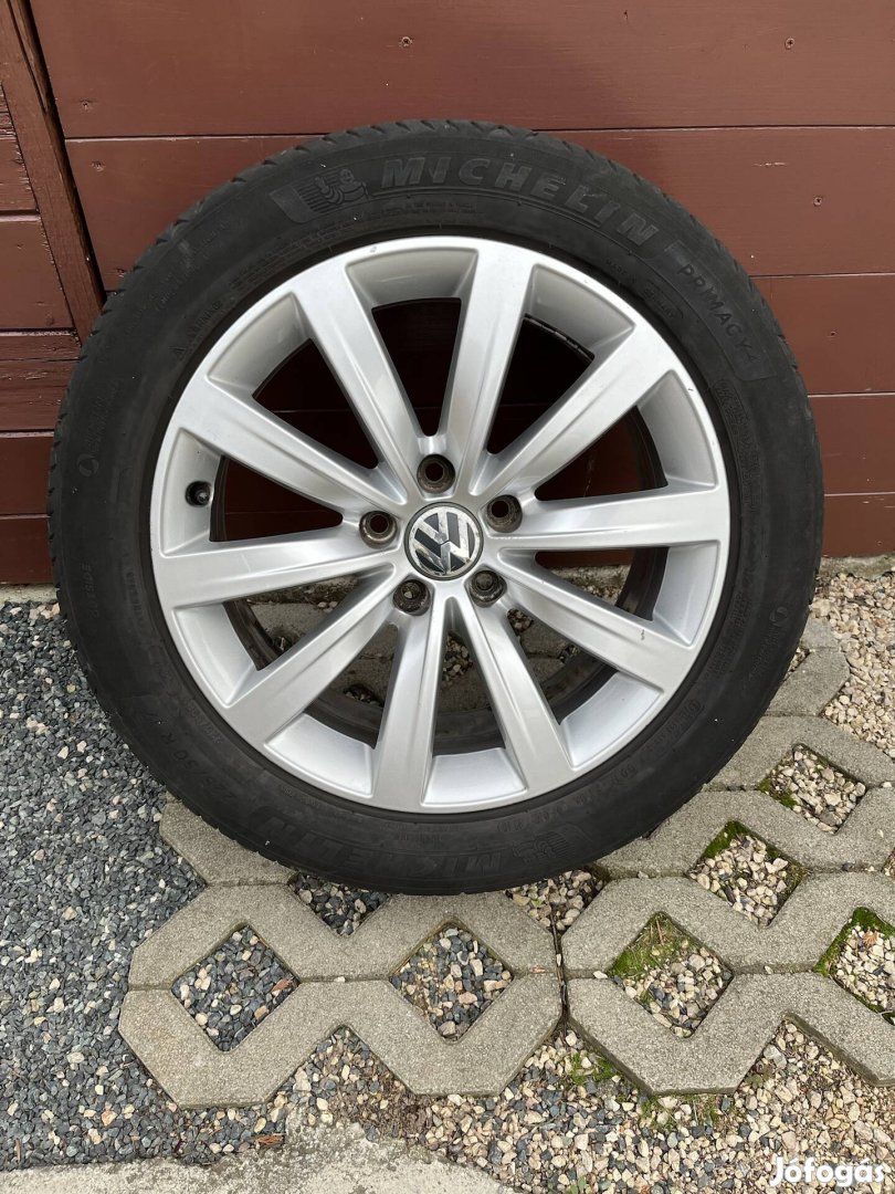 1 db gyári Vw alufelni 17"