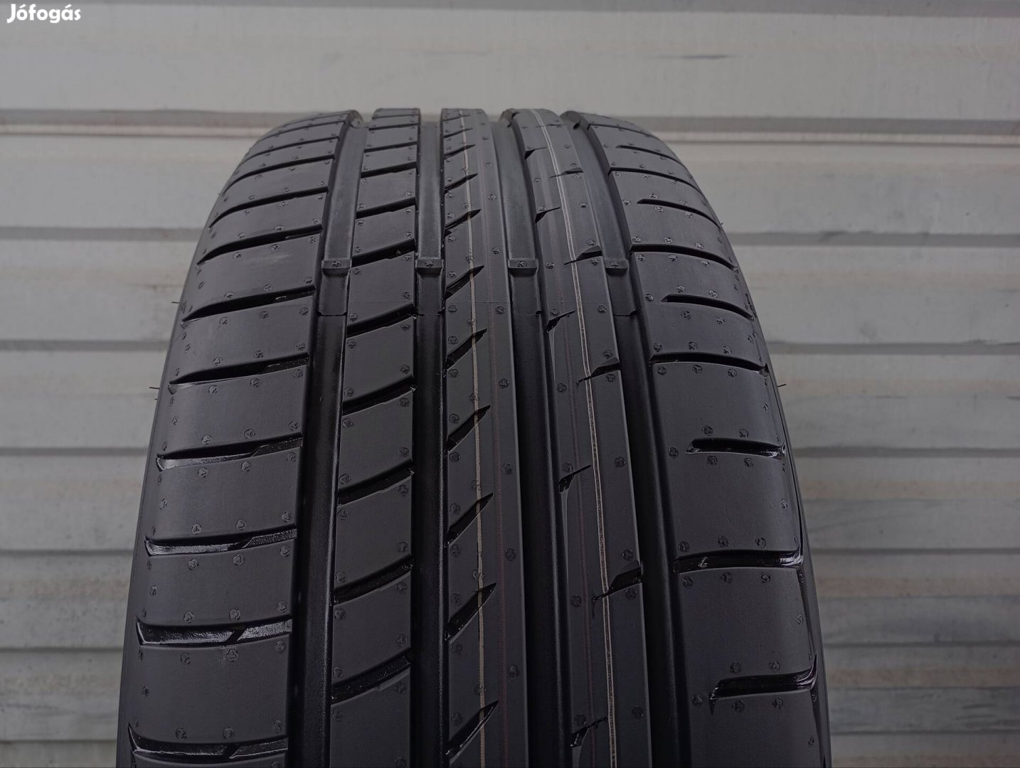 1 db új Goodyear Eagle F1 asymmetric 2 MOE 245/40 R20 99Y XL nyárigumi