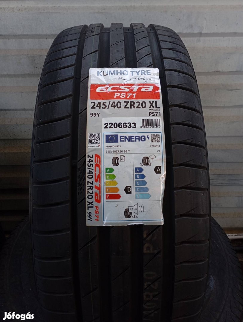 1 db új Kumho Ecsta PS71 245/40 R19 98Y XL nyárigumi