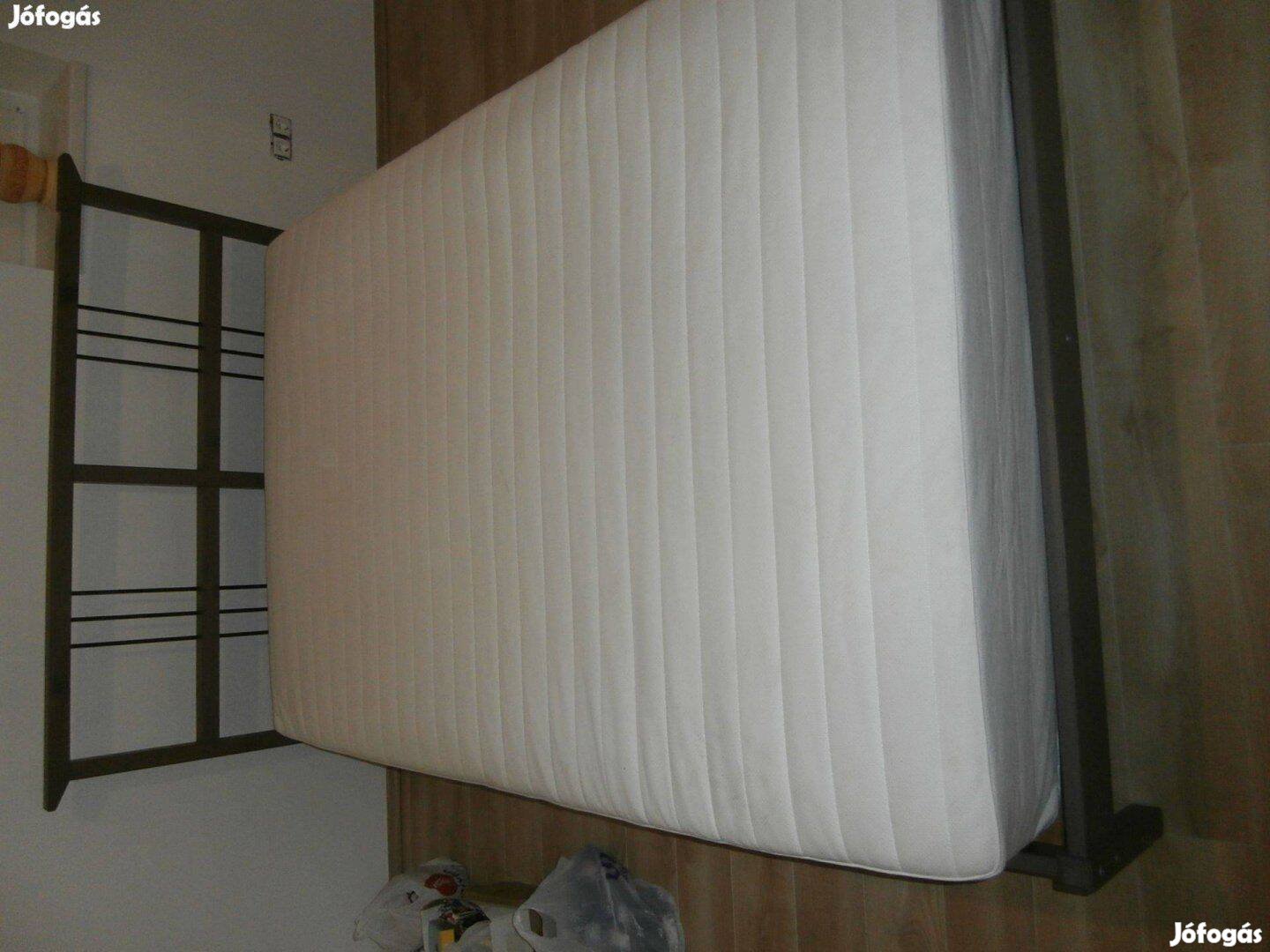 1 éves 140x200-as ikeás ágy 200.000ft-ért ujpesten eladó!