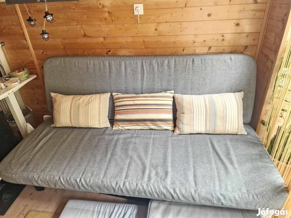 1 éves IKEA kanapéágy eladó