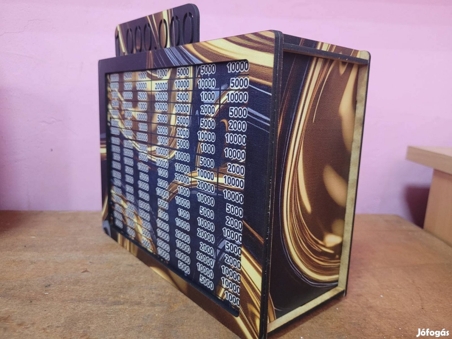 1 millió ft-os megtakarítási persely Arany-barna-fehér