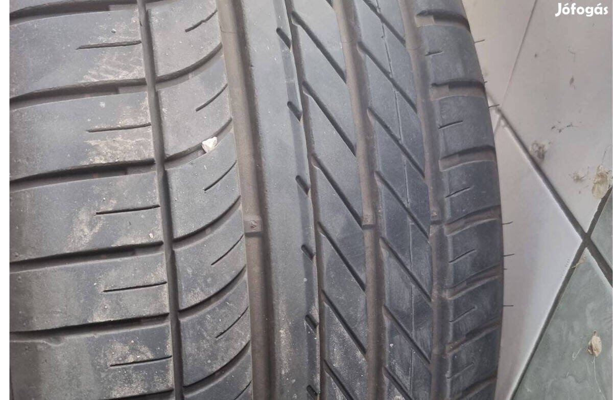 1 szett 275/45 R20 nyári Goodyear Eagle F1