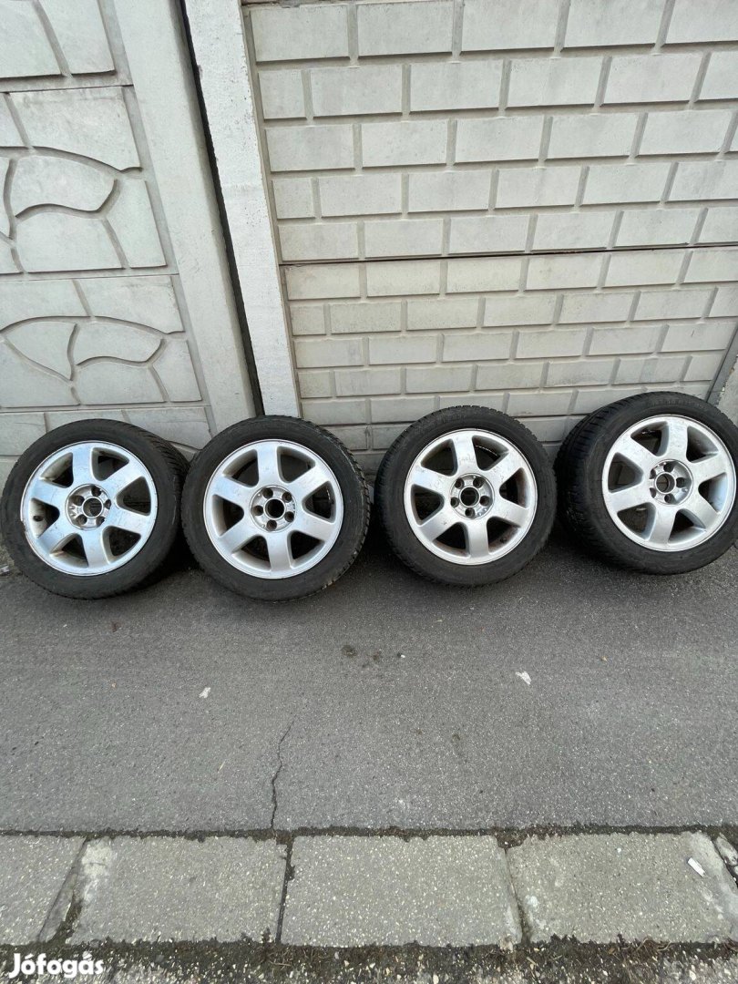 1 szezont futott nyári kerékszett alufelnivel - 19550 R15