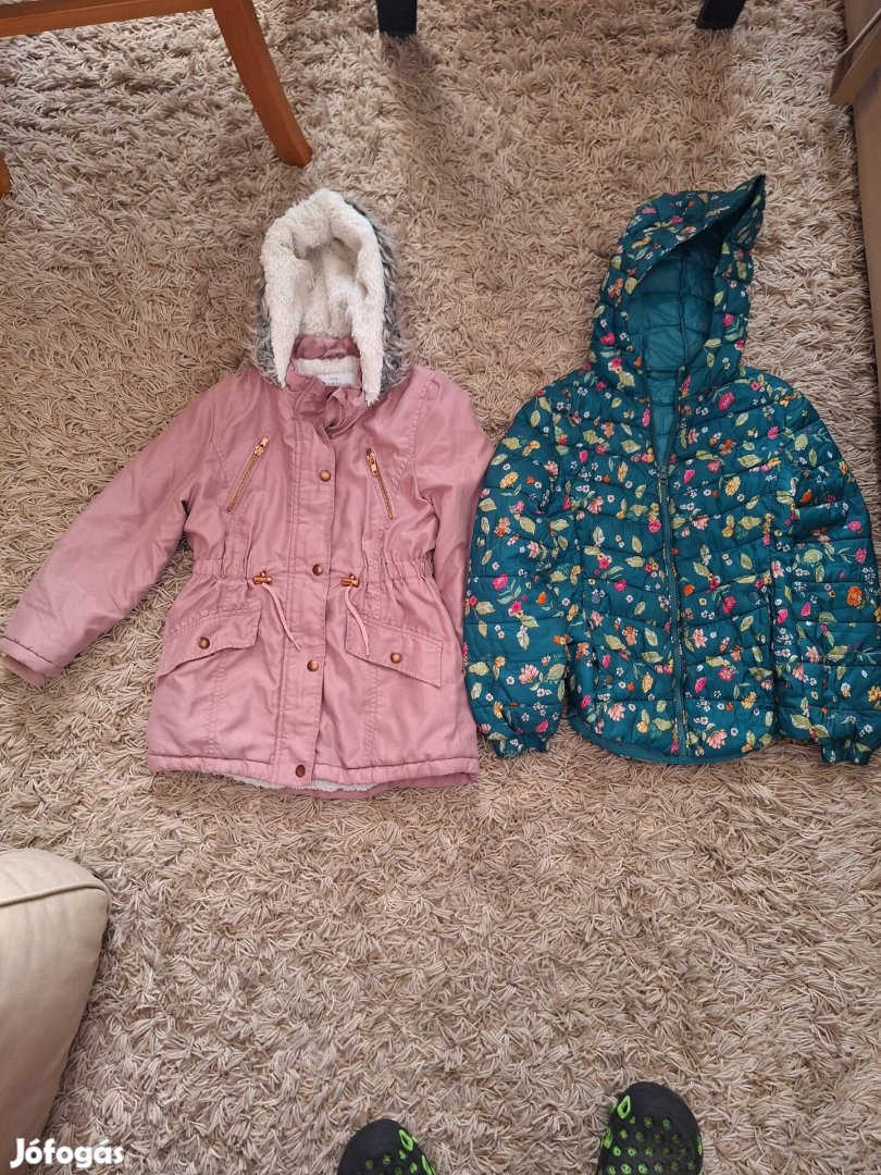 1 téli kabát és egy őszi tavaszi kabát