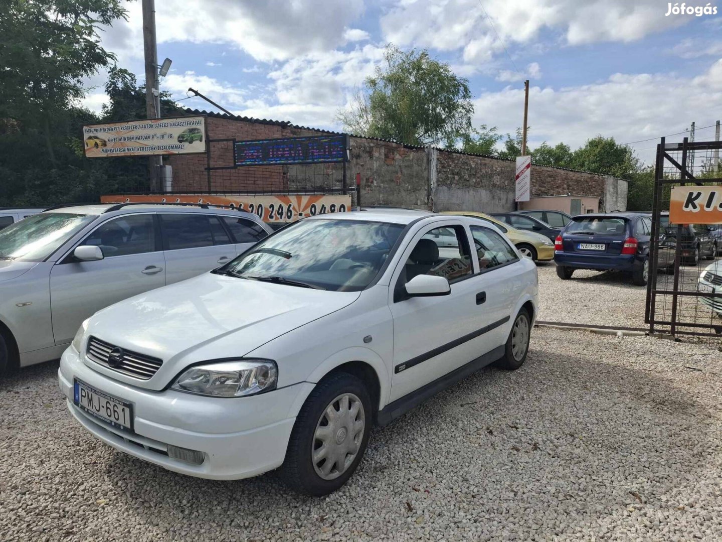 1 tulajdonostól újszerü opel astra 2003 évjárat