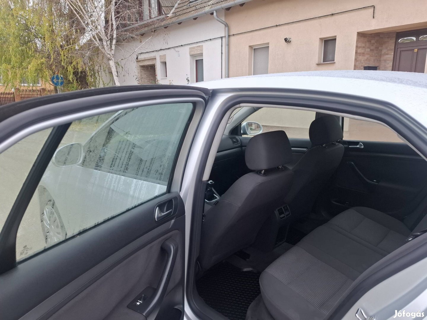 1 tulajdonostól vw jetta 1.6 benzin 
