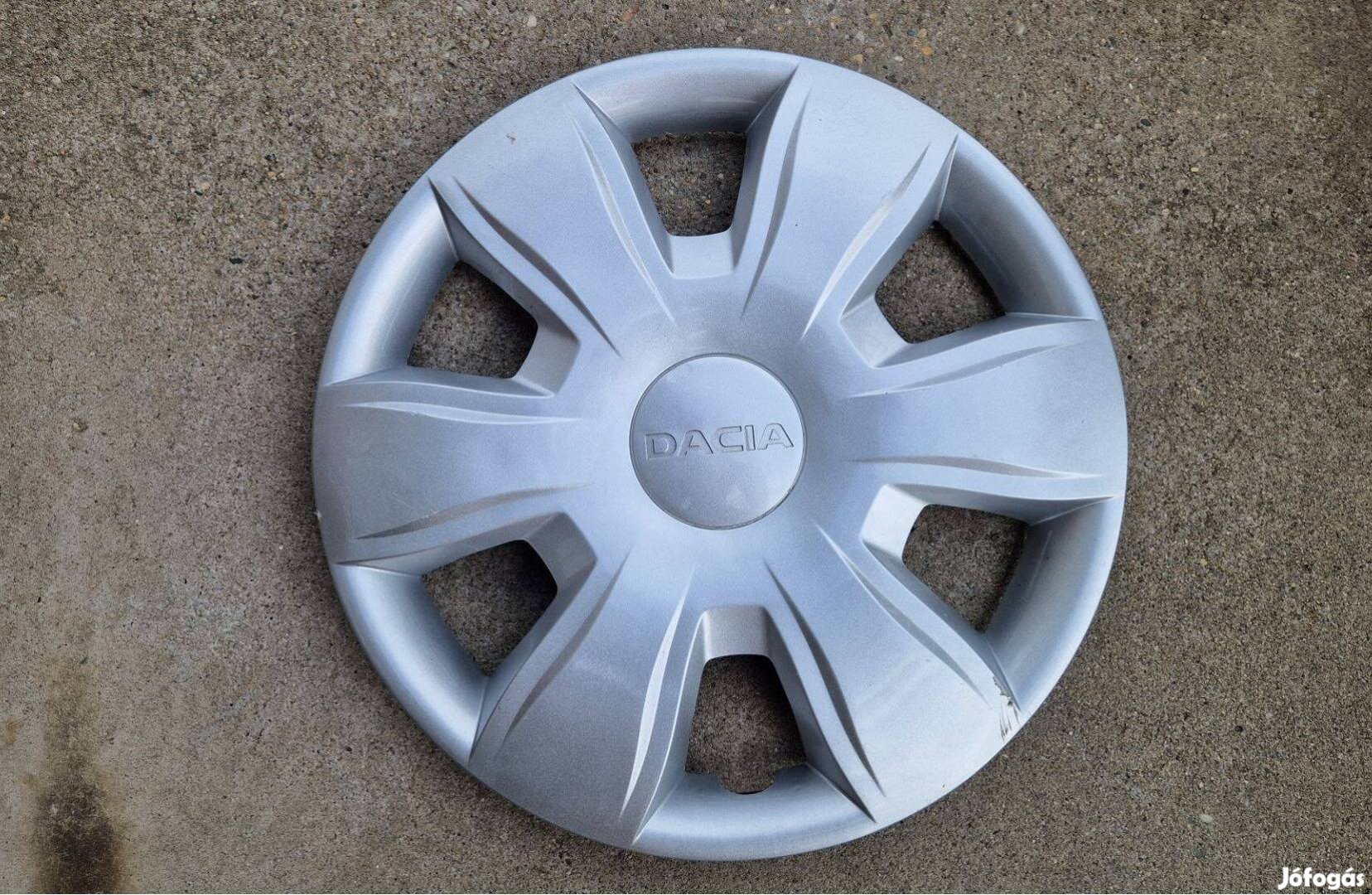 1db 15" Dacia gyári dísztárcsa