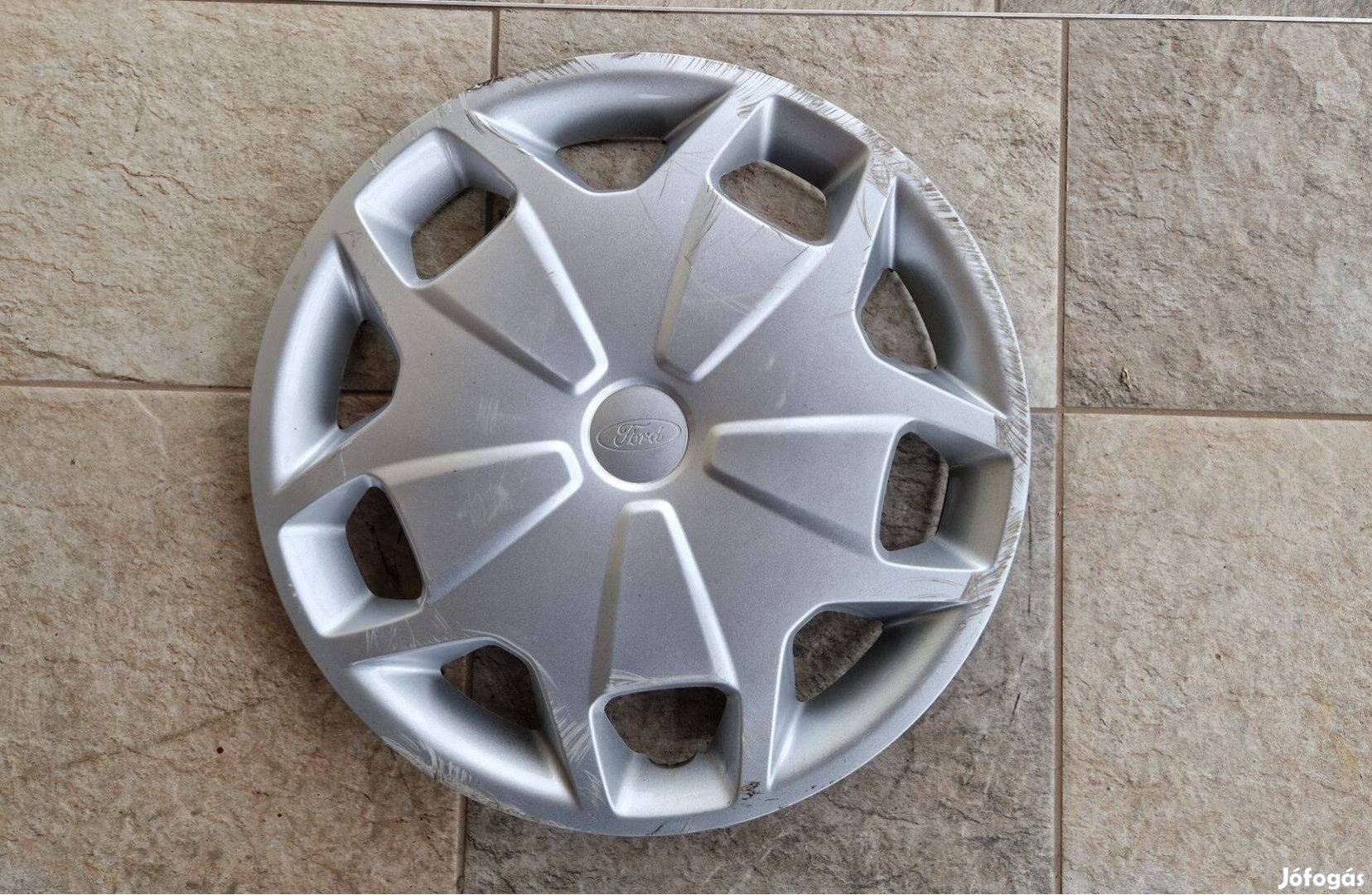 1db 15" Ford Transit gyári dísztárcsa