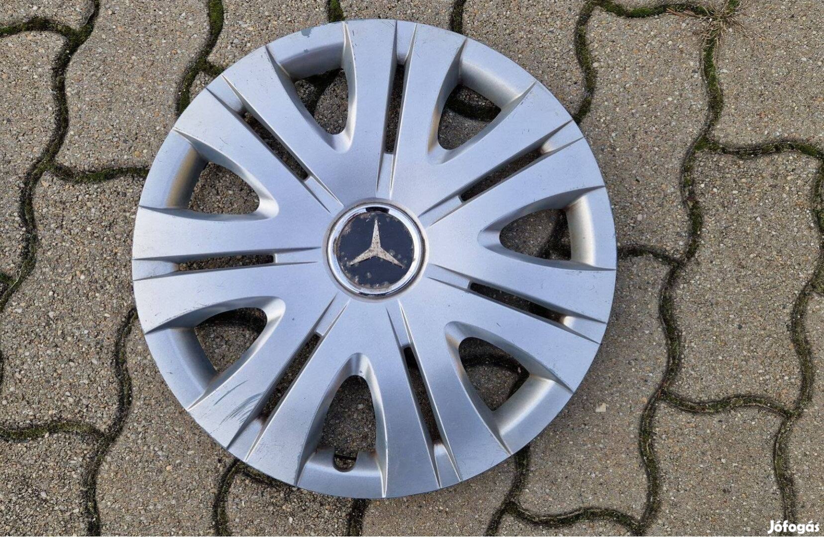 1db 15" Mercedes emblémás dísztárcsa