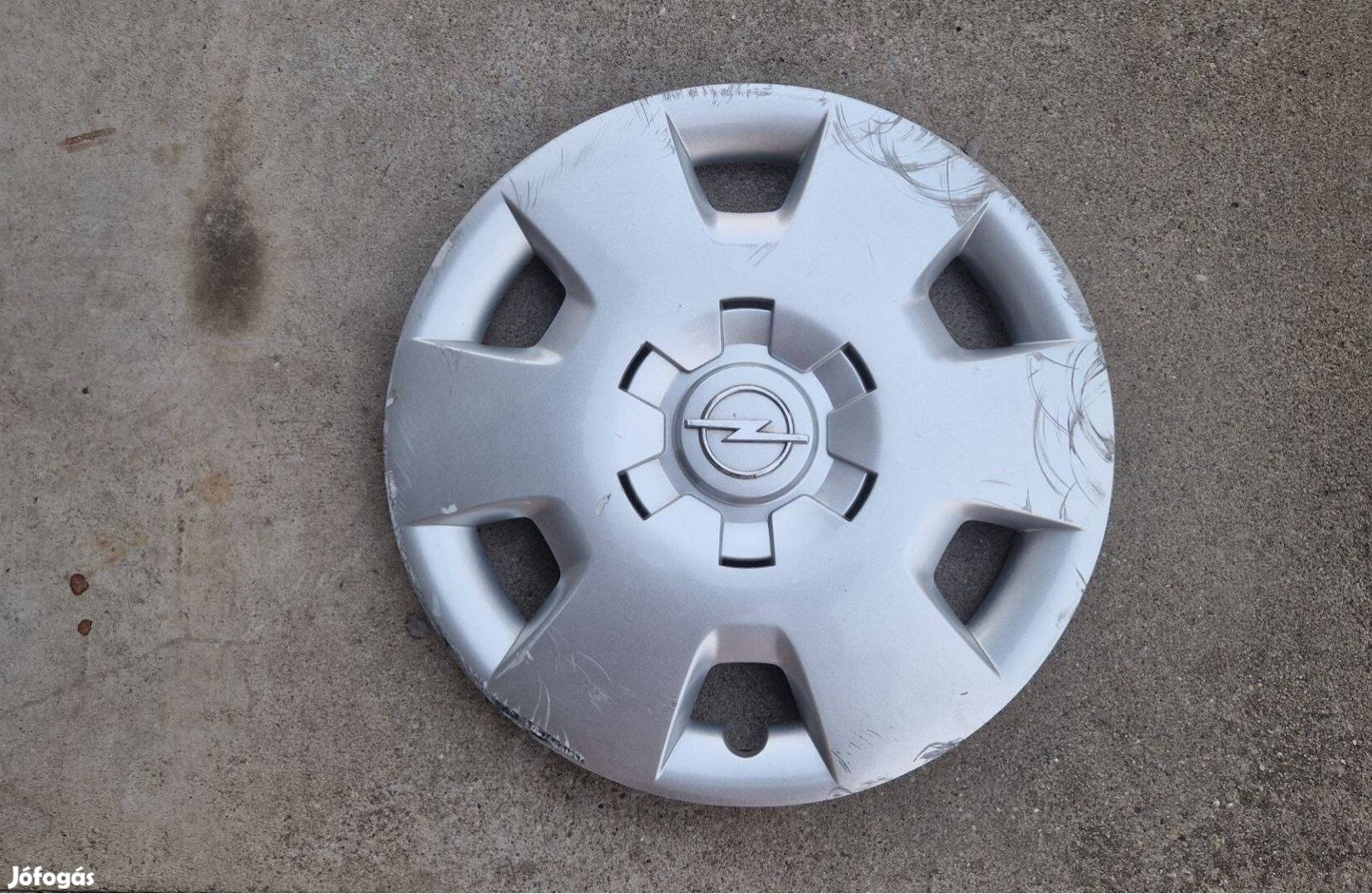 1db 15" Opel gyári dísztárcsa