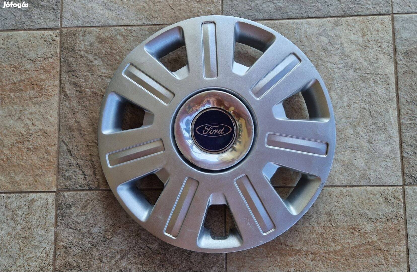 1db 16" Ford gyári dísztárcsa