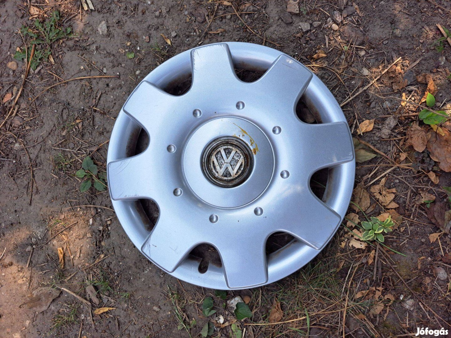 1db 16" Volkswagen gyári dísztárcsa eladó!!! (Kód 92) ára 3000Ft