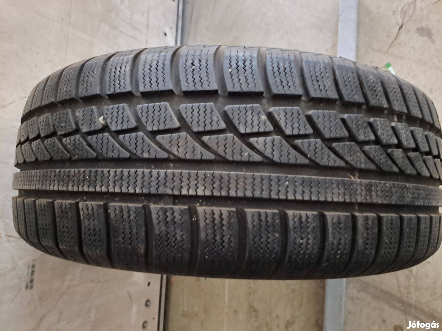 1db 185/55 R15 Hankook Icebear W300 (peremvédős) téli gumi eladó!!!