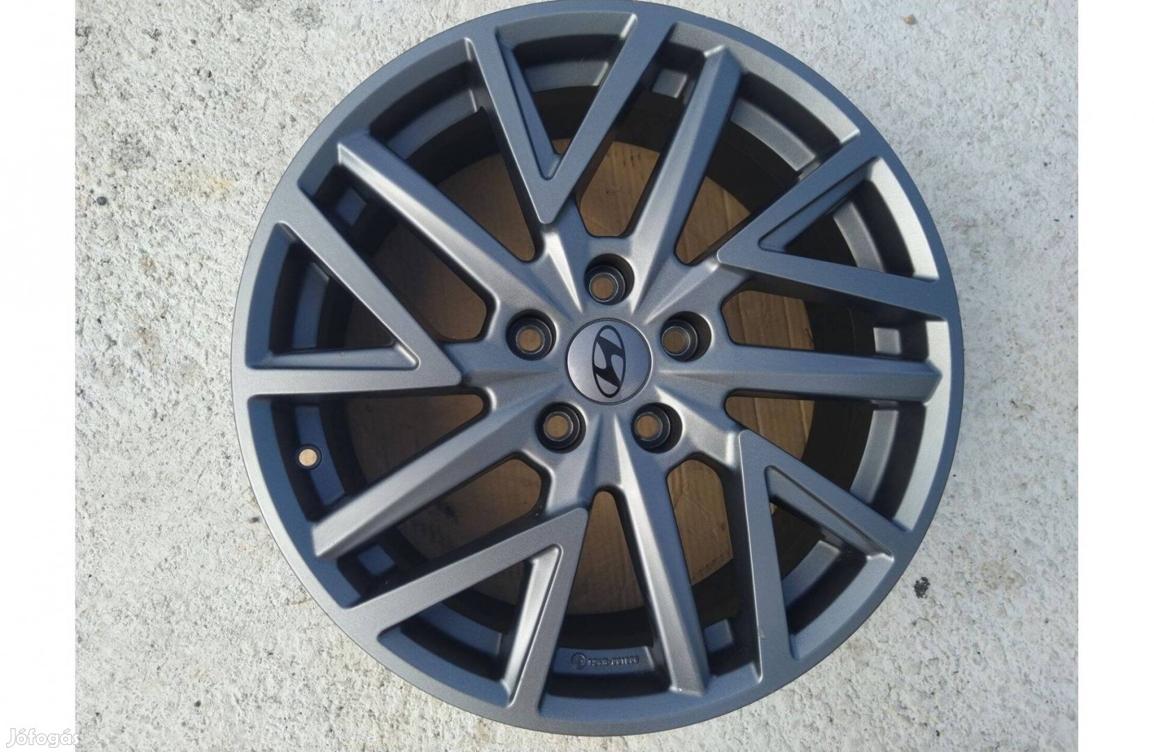 1db 18" gyári Hyundai Tucson Hongdae alufelni 5x114,3 7,5Jx18 ET51