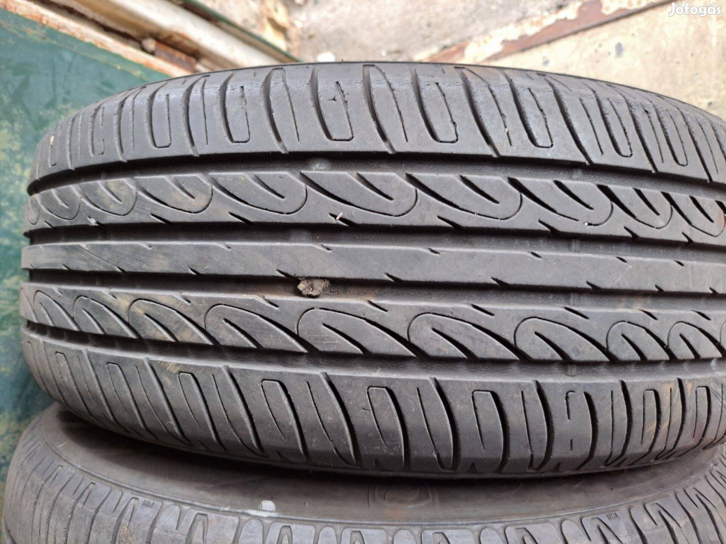 1db 195/60 R15 Firestone TZ300a használt Nyári gumi eladó!! akciós ár