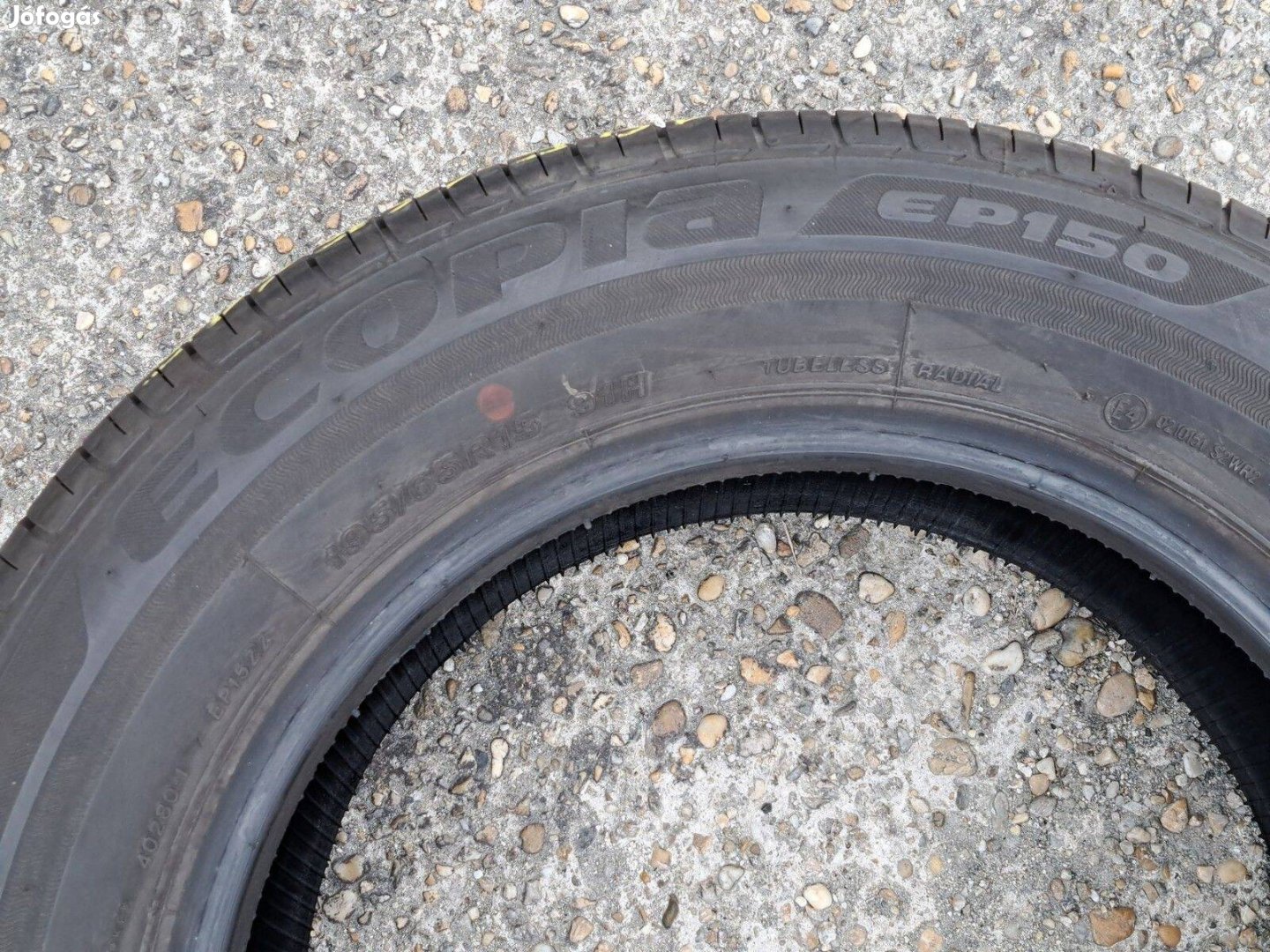 1db 195/65 R15 Bridgestone Ecopia EP150 nyári gumi 195/65R15