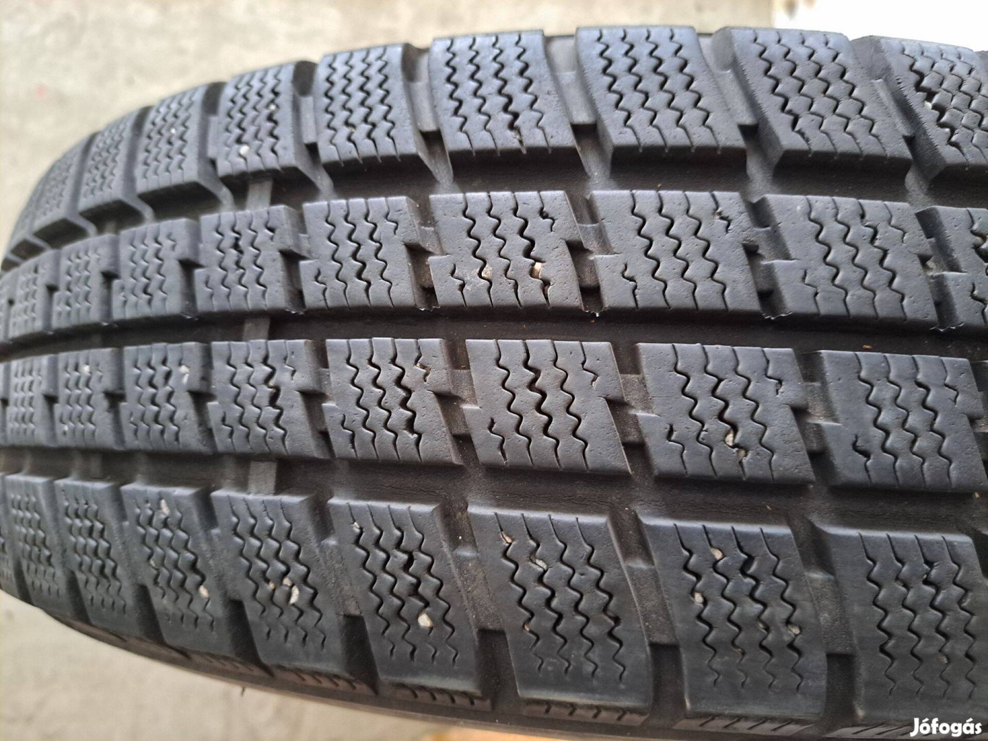 1db 195/70R15C Kingstar Winter Téli Teherautó gumi eladó!!! (DOT2020)