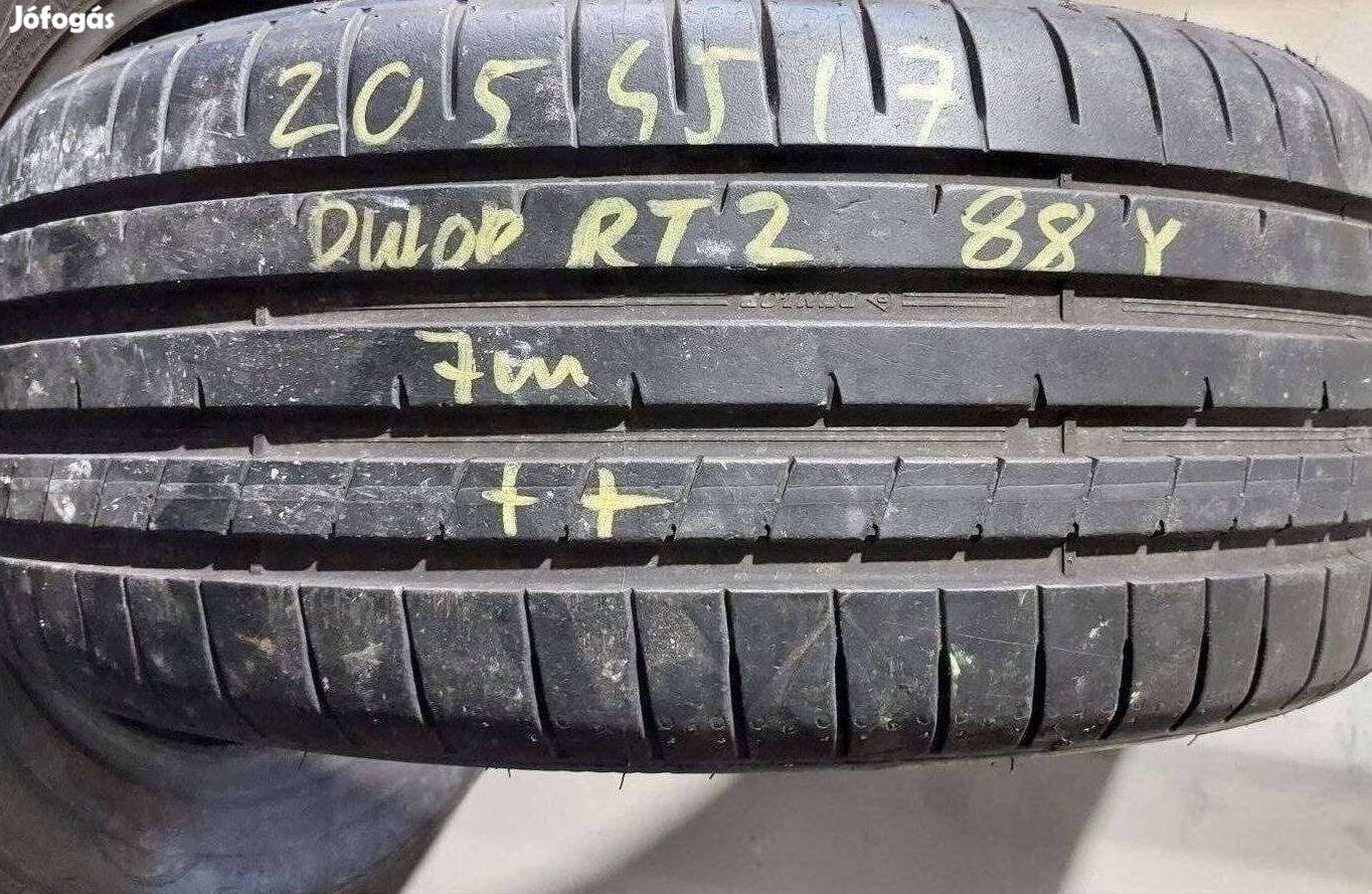 1db 205/45 r17 Dunlop RT 2 nyári 2017 7mm 13500 Ft