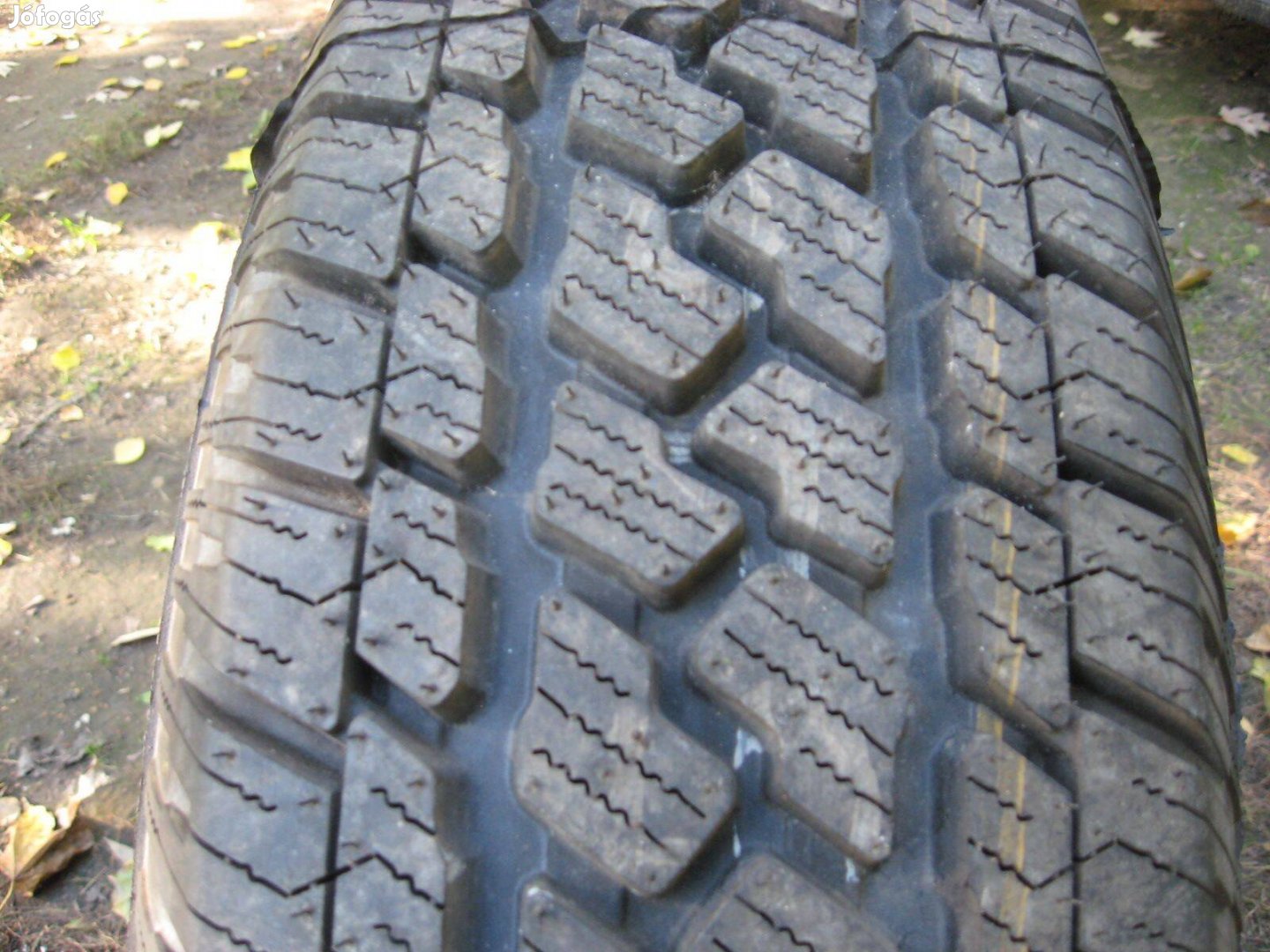 1db 205/80R16 Avon terepgumi terepjáró gumi 205/80 R16 terep gumi