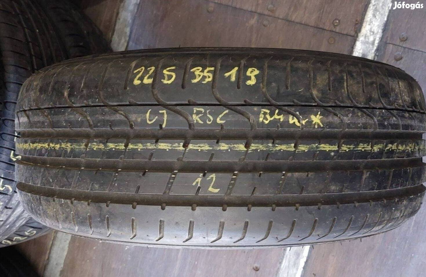 1db 225/35 r19 Pirelli RSC nyári 2012 7mm 10 000 Ft