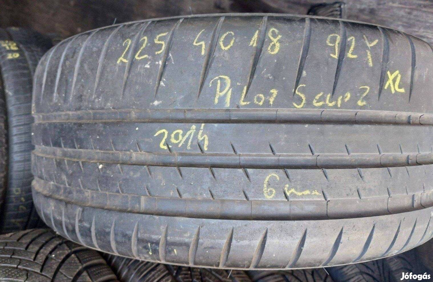 1db 225/40 r18 téli Michelin 2014 6mm 15000 ft