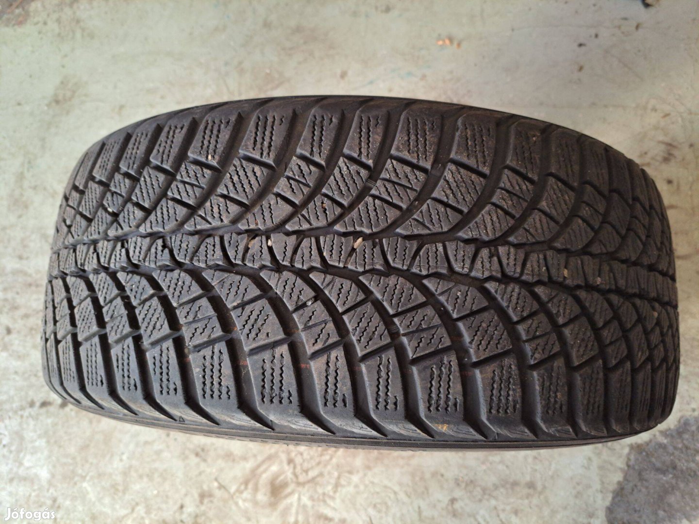 1db 235/50 R17 kumho Wintercraft WP71 Újszerű téli gumi eladó (DOT2017