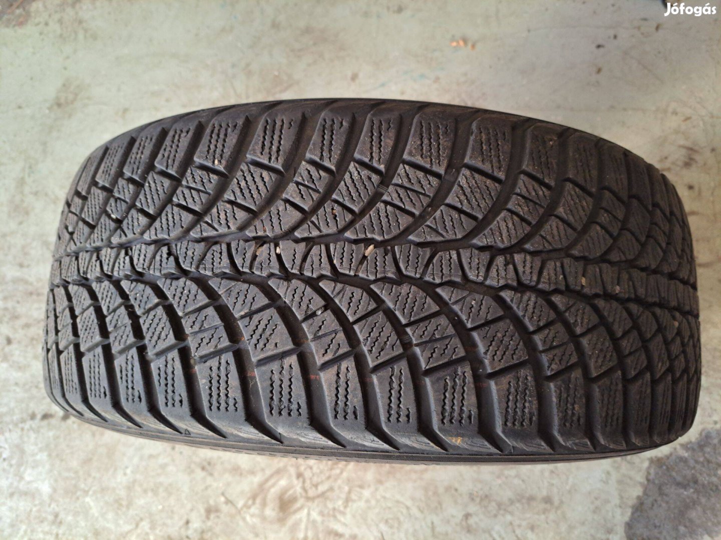 1db 235/50 R17 kumho Wintercraft WP71 Újszerű téli gumi eladó!!!