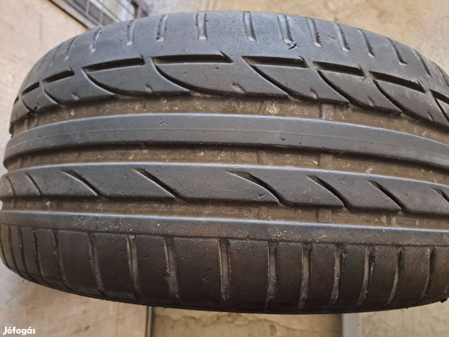 1db 245/40 R18 Bridgestone Potenza S001 (Peremvédős) Nyári Gumi eladó!