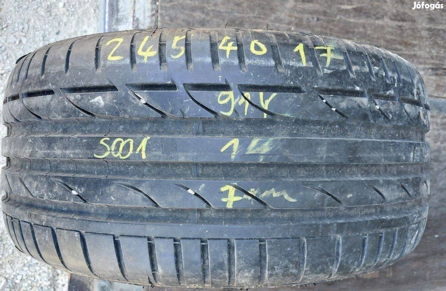 1db 245/40 r17 Bridgestone nyári 2014 7mm 12700 Ft