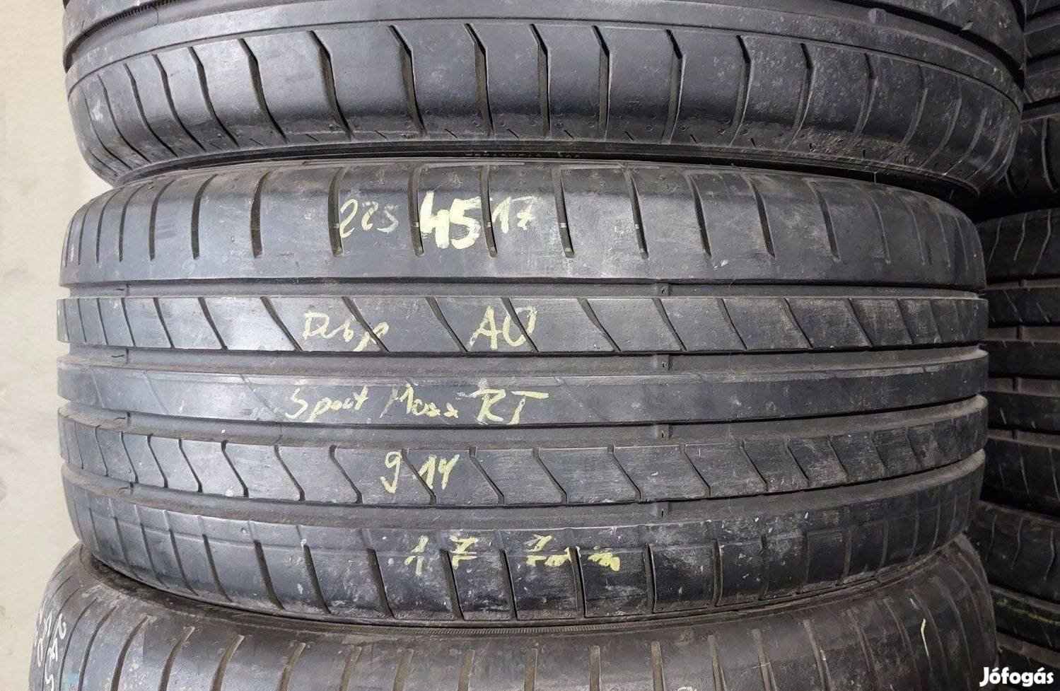 1db 245/40 r18 Goodyear Efficientgrip nyári 2014 6mm 10000 Ft