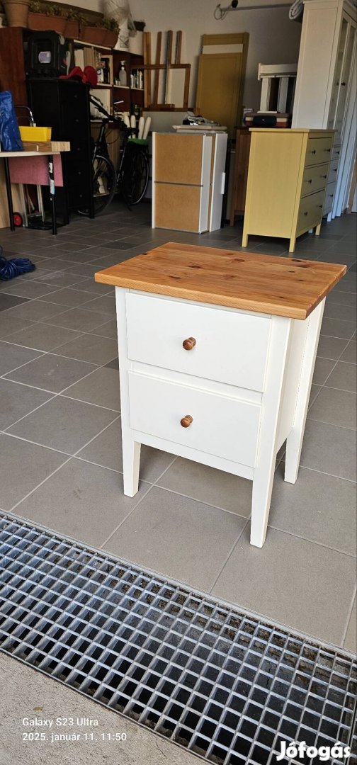 1db IKEA Visdalen éjjeliszekrény (Leksvik, Hemnes)