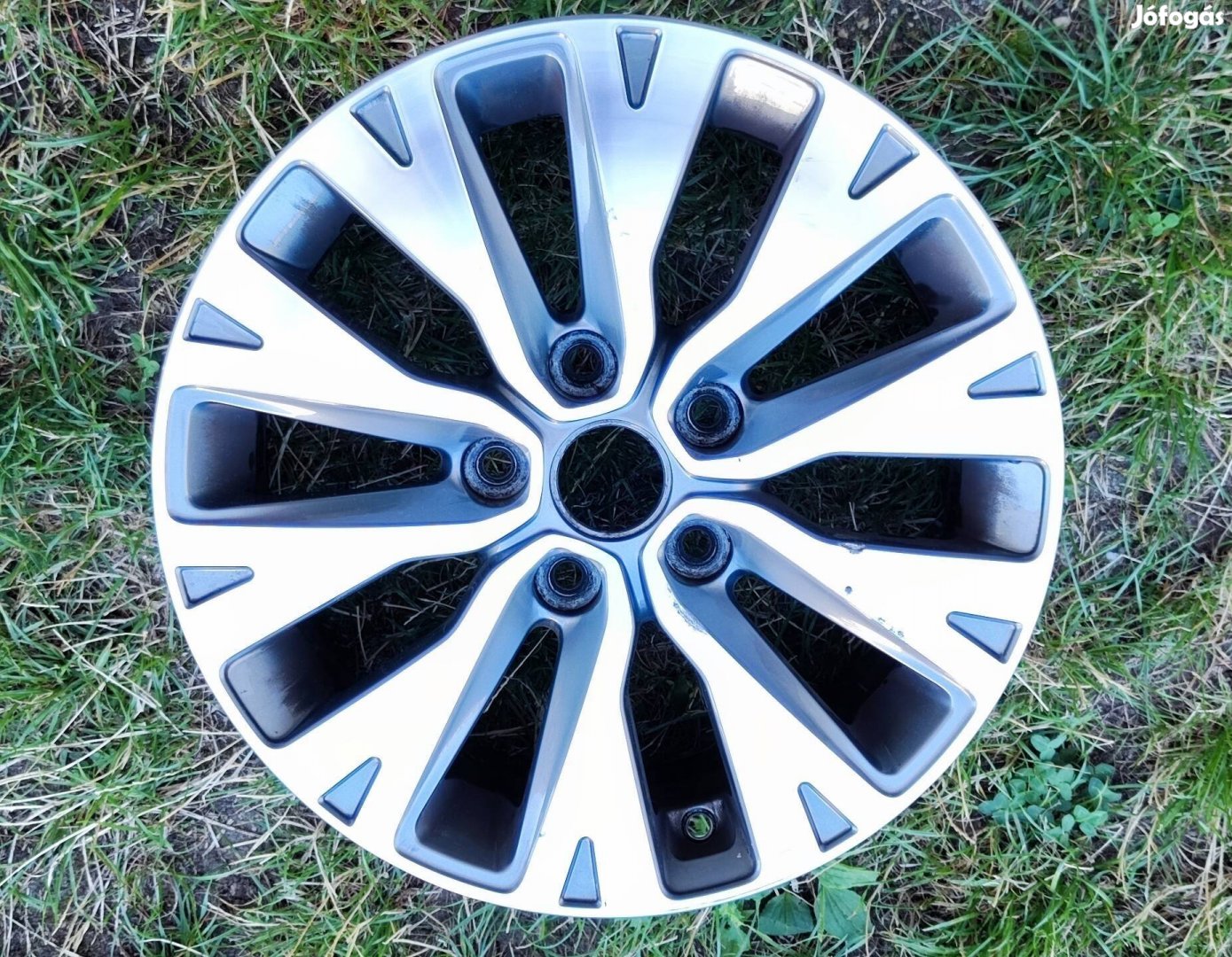 1db Kia  16" alufelni 