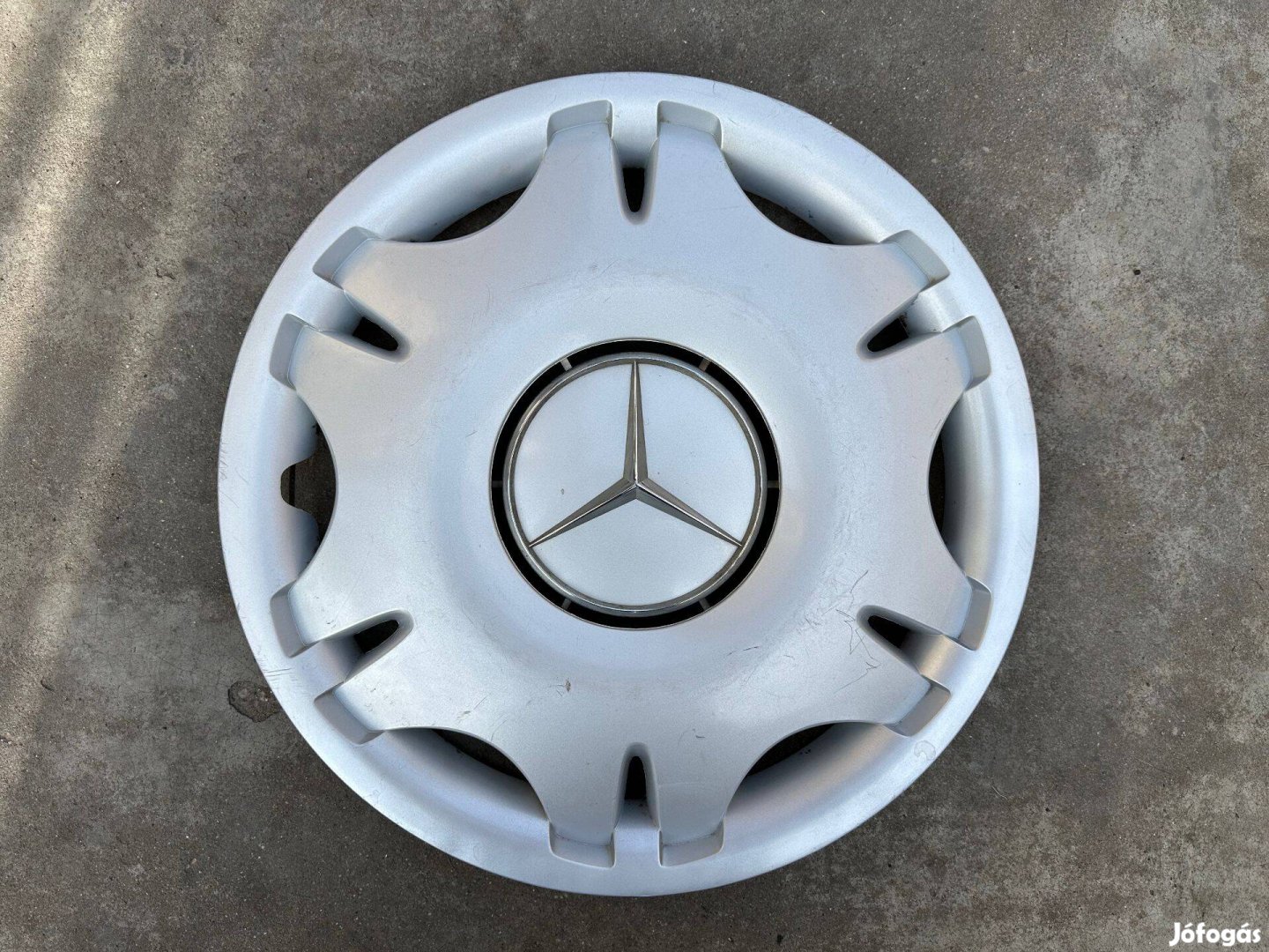 1db Mercedes 16-os disztárcsa eladó!