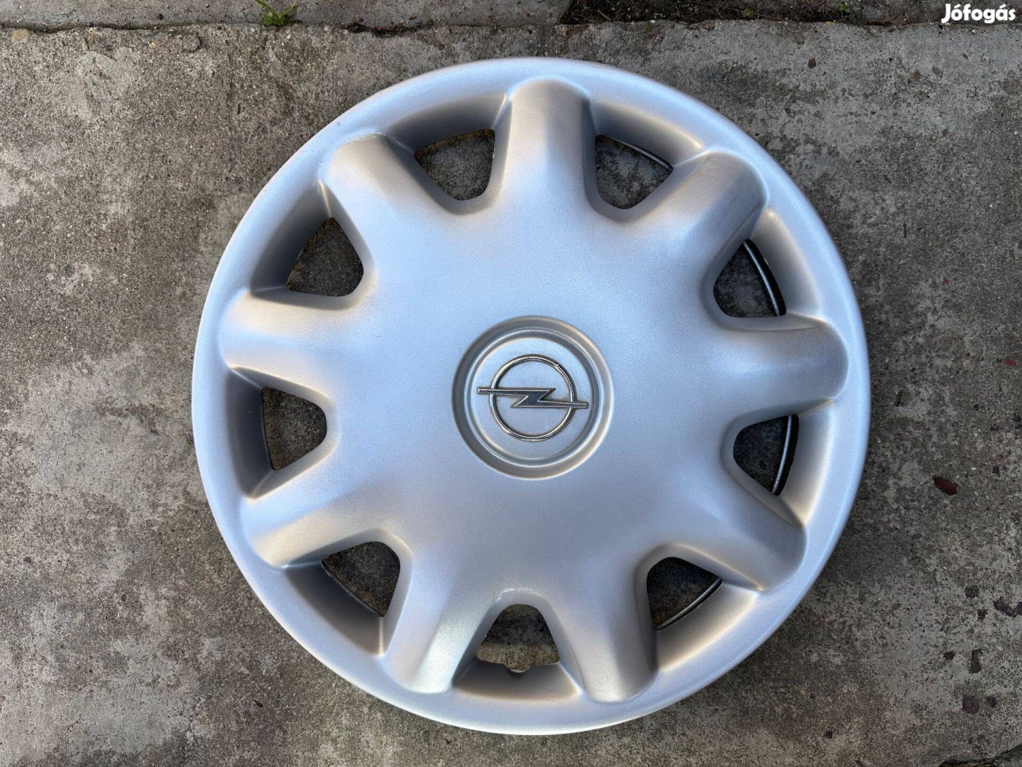 1db Opel 15-ös gyári disztárcsa eladó!