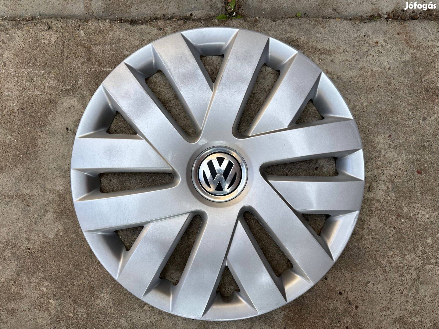 1db Volkswagen 15-ös disztárcsa!