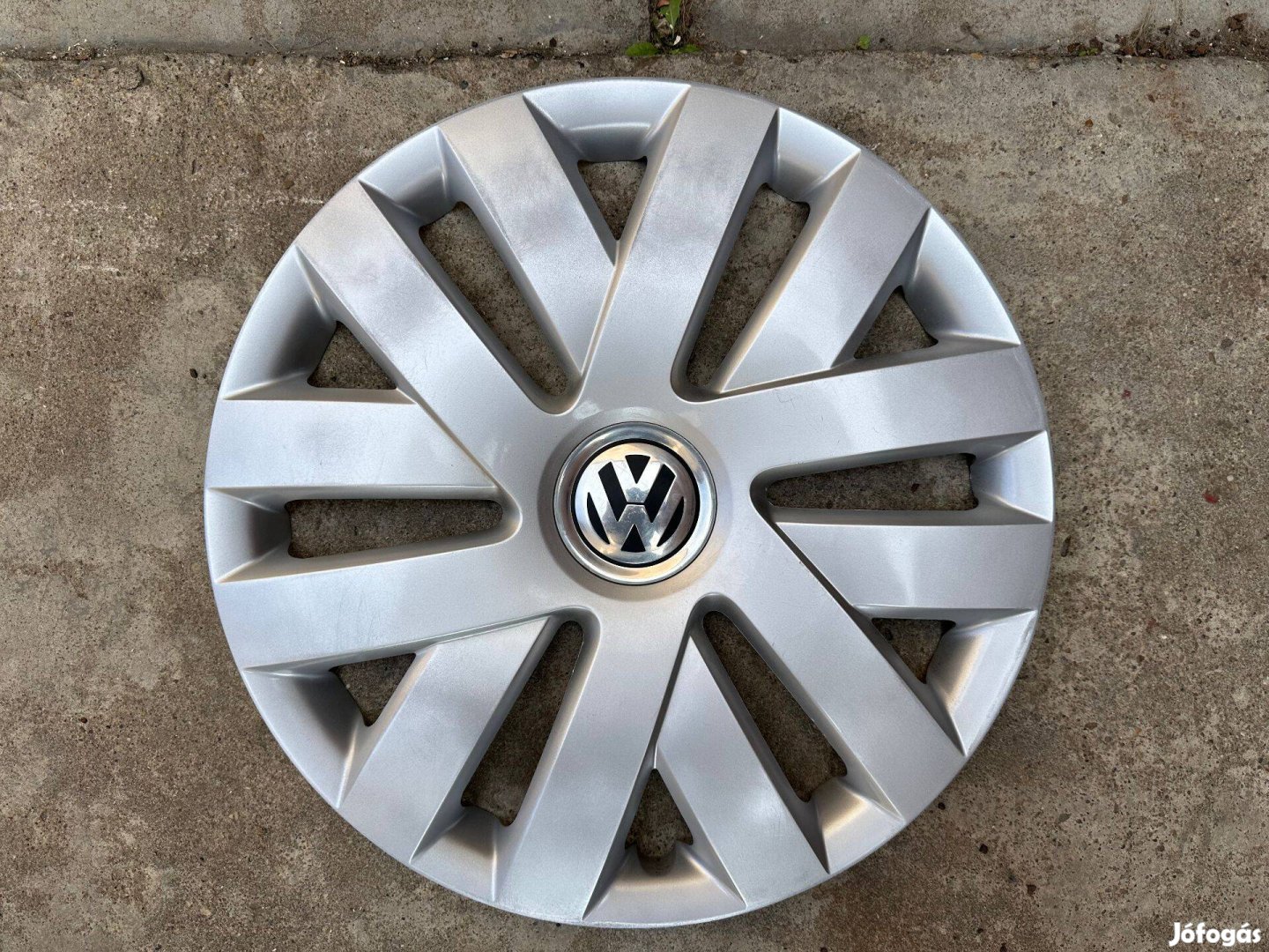 1db Volkswagen 15-ös disztárcsa eladó!