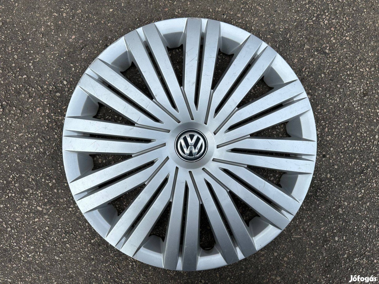 1db Volkswagen 15-ös gyári disztárcsa eladó!