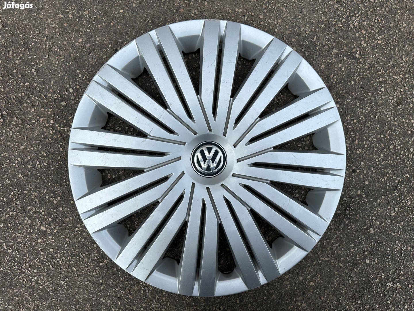 1db Volkswagen 15-ös gyári disztárcsa eladó!