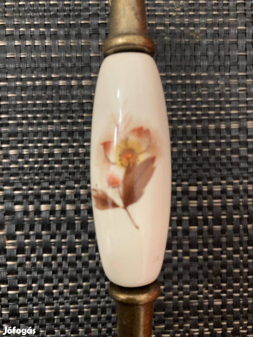 1db új réz rajzos porcelán betéttel ellátott bútor fogantyú!