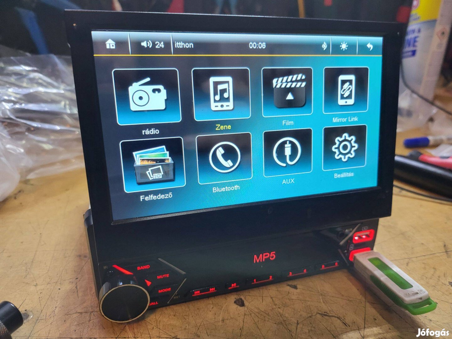 1din 7" monitoros fejegység (újszerű, BT, mirror, usb)