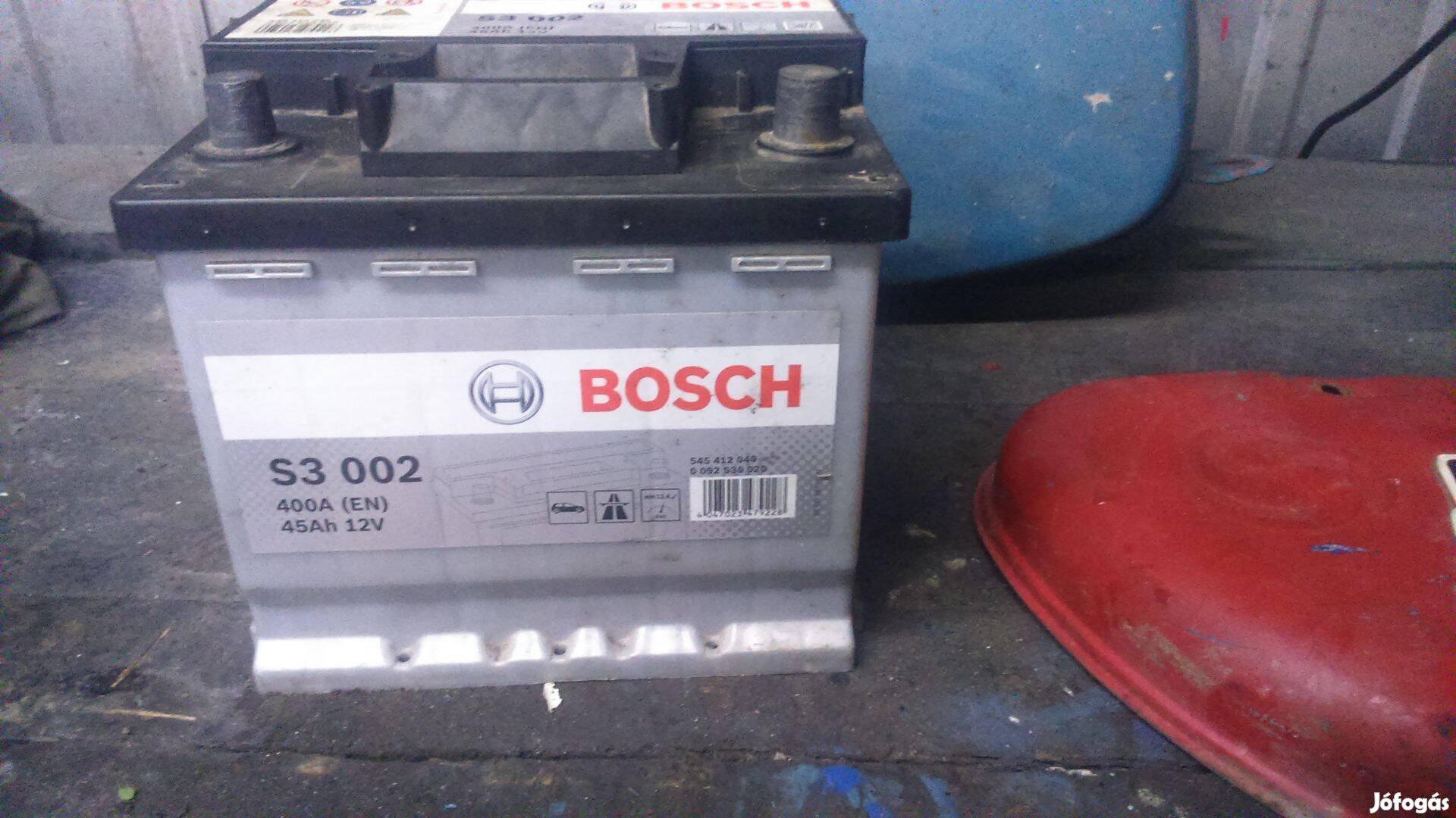 1éves Bosch 45Ah Akkumulátor Aksi (Postázom is)