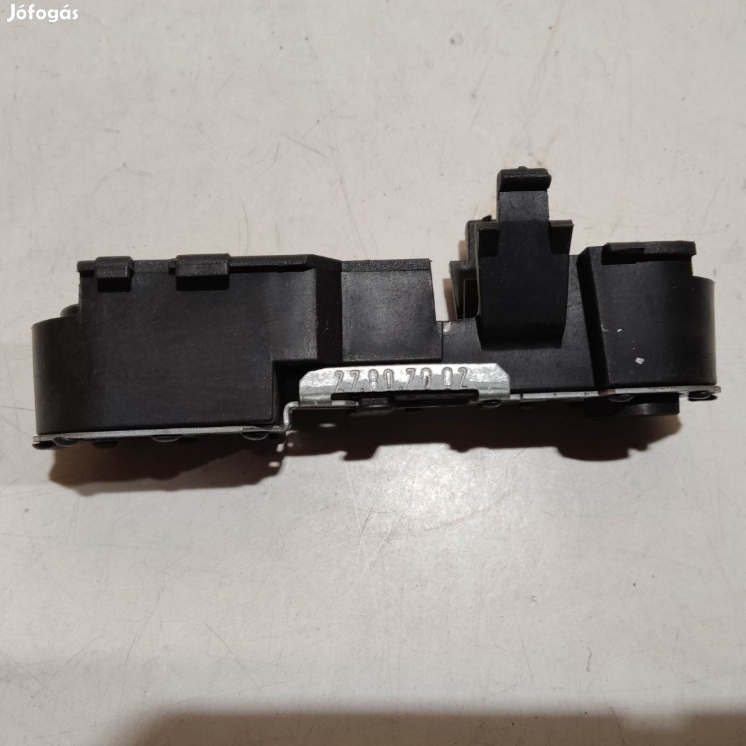 200089 Alfa Romeo 159 2005-2011jobb hátsó belső lámpa Izzó foglalat