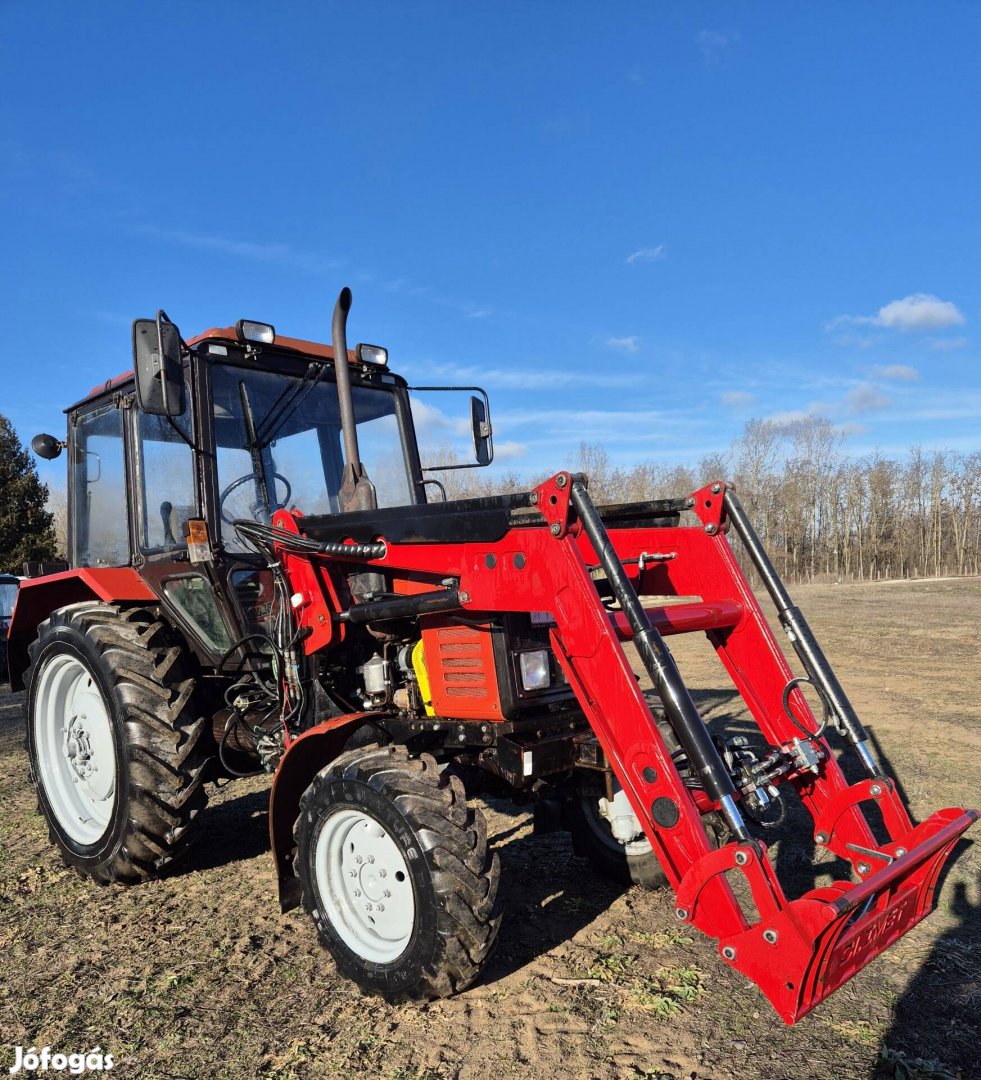 2003 Mtz 820 traktor Új homlokrakodó 