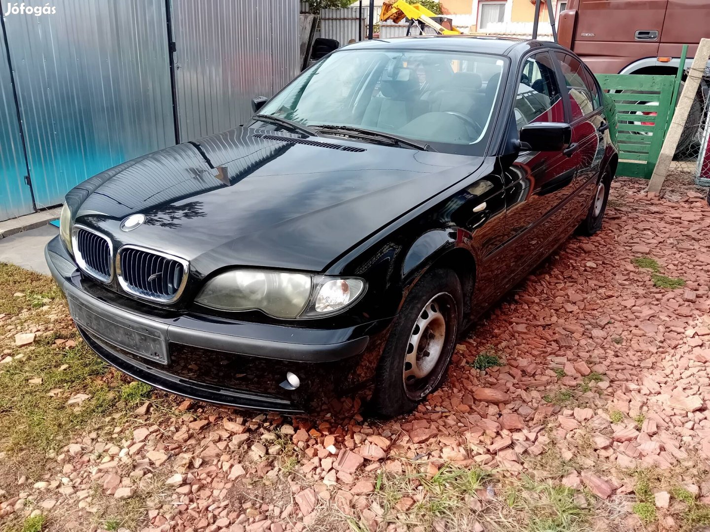 2003-as 3-as BMW karosszéria elemek 