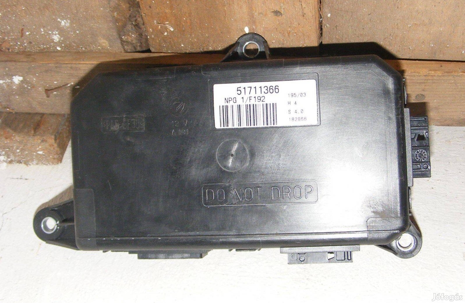 2003-as Fiat Stilo Első Ajtó Vezérlő